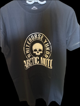 Load image into Gallery viewer, Skull tshirt
