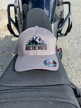 Load image into Gallery viewer, Flex fit hat
